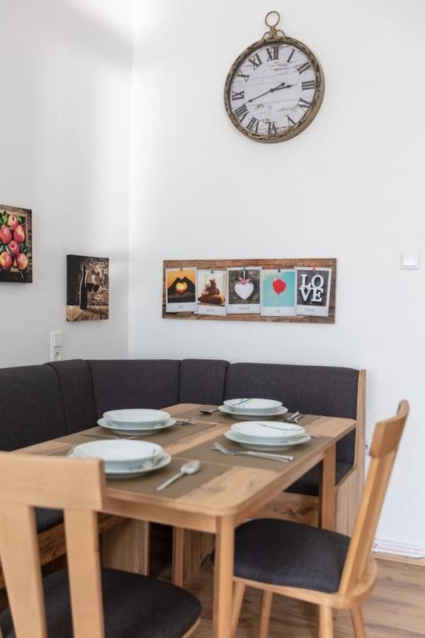 Sunny Renovated Apartment Close To Downtown Viyana Dış mekan fotoğraf